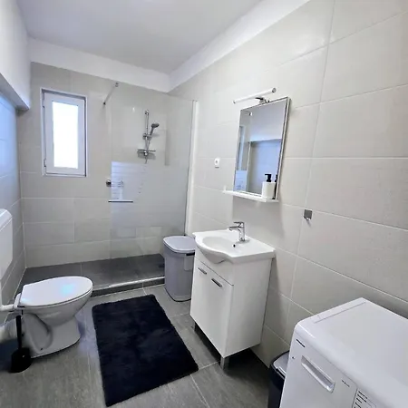 La Paulinas Apartman *